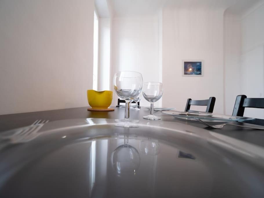 Appartement Tout Equipe 4 Couchages Belle De Mai Marseille Exteriör bild