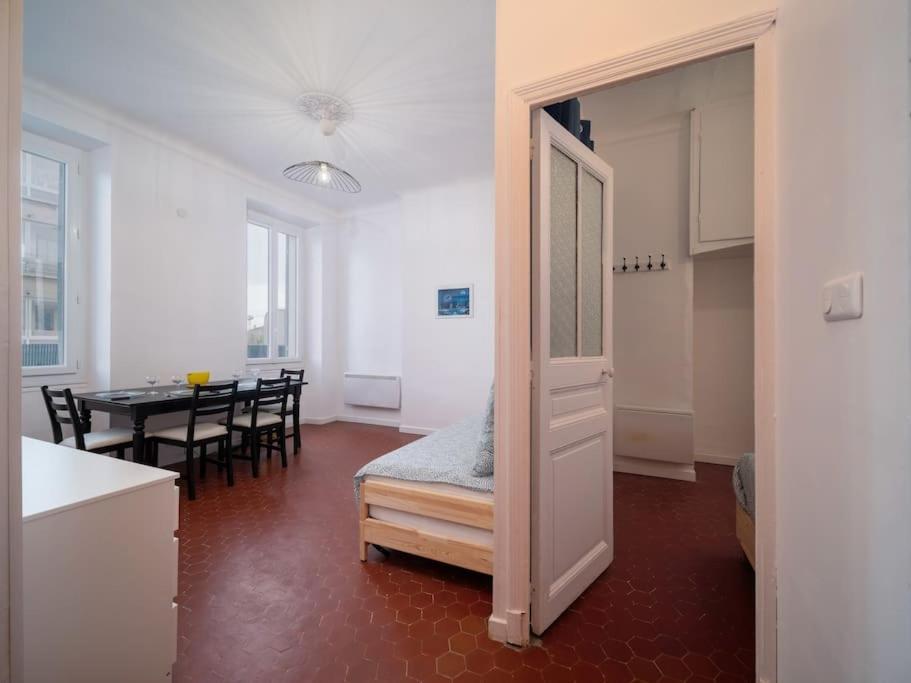 Appartement Tout Equipe 4 Couchages Belle De Mai Marseille Exteriör bild