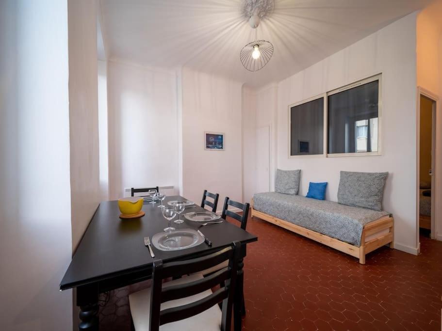 Appartement Tout Equipe 4 Couchages Belle De Mai Marseille Exteriör bild